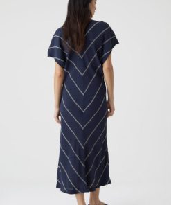 Modishvogue.shopab5cc4a867 2