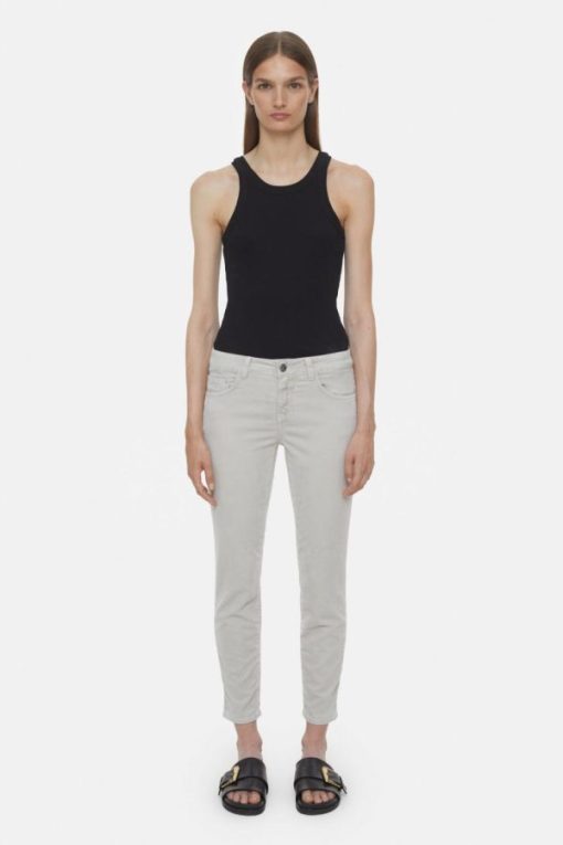 Modishvogue.shopd32ff19840 1